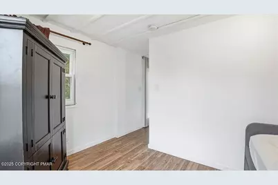  6 Dante Street, Roseto, PA 18013 - Photo 10