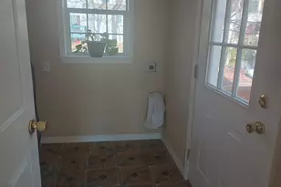 494 Country Pl Dr, Tobyhanna, PA 18466 - Photo 4