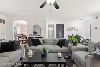  104 Scotch Pine Court, Dingmans Ferry, PA 18328 - Photo 8