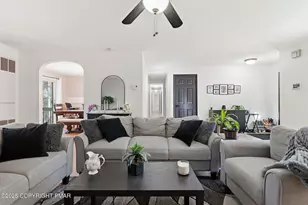 104 Scotch Pine Ct, Dingmans Ferry, PA 18328 - Photo 8