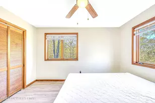 4129 Firefly Ct, Pocono Lake, PA 18347 - Photo 36