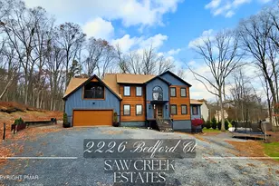 2226 Bedford Ct, Bushkill, PA 18324 - Photo 1