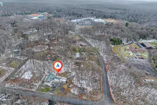 1055 Hunter Dr, Tobyhanna, PA 18466 - Photo 46