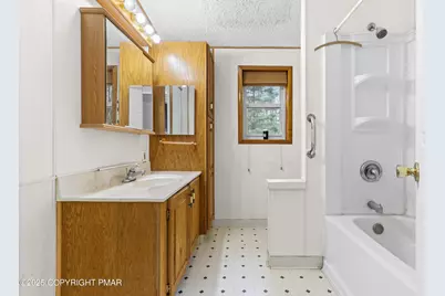  131 Cold Spring Drive, Jim Thorpe, PA 18229 - Photo 18