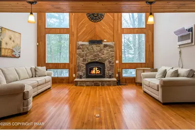  169 Shiny Mountain Road, Greentown, PA 18426 - Photo 8