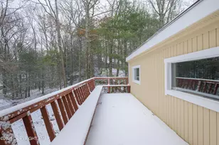 169 Shiny Mountain Rd, Greentown, PA 18426 - Photo 6