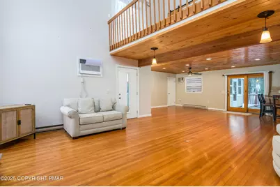  169 Shiny Mountain Road, Greentown, PA 18426 - Photo 10