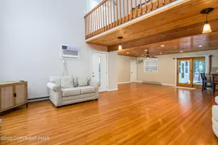 169 Shiny Mountain Rd, Greentown, PA 18426 - Photo 10