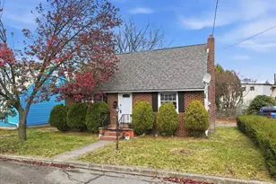 9 Park St, West Hazleton, PA 18202 - Photo 2