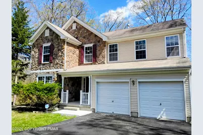  2113 Dorset Court, Bushkill, PA 18324 - Photo 1