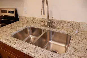 101 Brook Village Ct, Swiftwater, PA 18370 - Photo 12