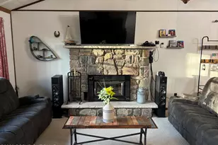 38 Mountain Glen Dr, Covington Township, PA 18424 - Photo 16