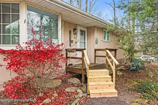 128 Winding Hill Rd, Pocono Pines, PA 18350 - Photo 6