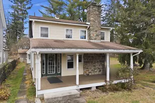 138 Sopher St, East Stroudsburg, PA 18301 - Photo 4