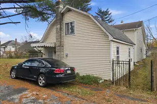 138 Sopher St, East Stroudsburg, PA 18301 - Photo 8
