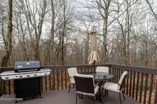 3009 Briarwood Dr, Tobyhanna, PA 18466 - Photo 2