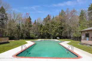 2137 Freedom Way, Pocono Summit, PA 18346 - Photo 50