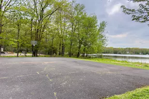 2137 Freedom Way, Pocono Summit, PA 18346 - Photo 40