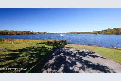  2137 Freedom Way, Pocono Summit, PA 18346 - Photo 32
