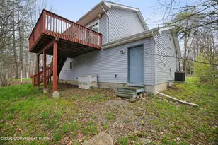 2137 Freedom Way, Pocono Summit, PA 18346 - Photo 30