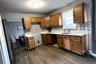 6098 Boardwalk Dr, Tobyhanna, PA 18466 - Photo 6