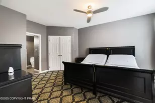 222 Abbington Dr, East Stroudsburg, PA 18302 - Photo 18