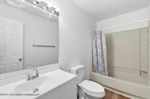 1273 Chateau Dr, East Stroudsburg, PA 18302 - Photo 12