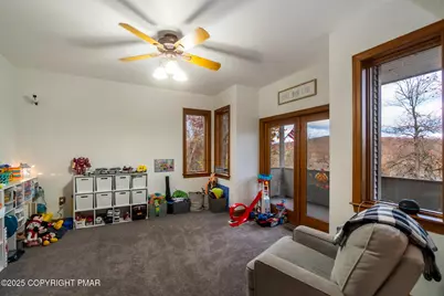  52 Chippawa Circle, Mount Bethel, PA 18343 - Photo 32