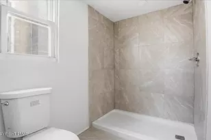 202 N Courtland St, East Stroudsburg, PA 18301 - Photo 14