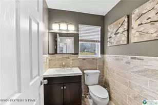 2711 Oak View Ln, Tobyhanna, PA 18466 - Photo 14