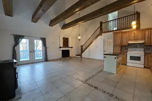 107 Berkshire Ct, Bushkill, PA 18324 - Photo 4