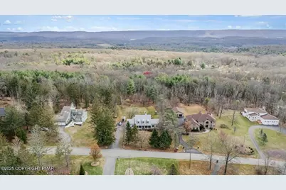  126 Devonshire Drive, Stroudsburg, PA 18360 - Photo 50