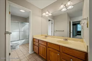 126 Devonshire Dr, Stroudsburg, PA 18360 - Photo 32