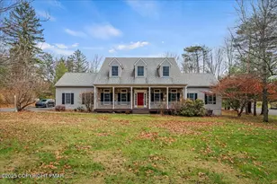 126 Devonshire Dr, Stroudsburg, PA 18360 - Photo 1