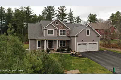  223 Canterbury Circle, Blakeslee, PA 18610 - Photo 2