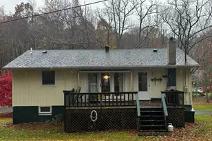 545 Manzanedo Lake Rd, East Stroudsburg, PA 18302 - Photo 6