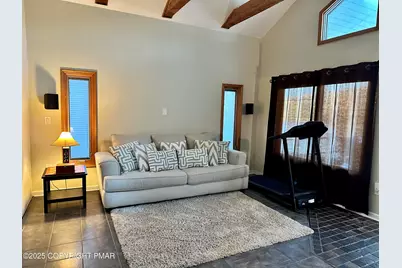  4305 N Delaware Drive, Easton, PA 18040 - Photo 12