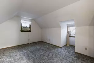 1208 Mattioli Rd, Bartonsville, PA 18321 - Photo 14