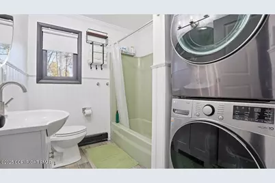  6401 Marvin Gardens, Tobyhanna, PA 18466 - Photo 36