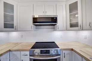 9390 Birch Ln, Tobyhanna, PA 18466 - Photo 12