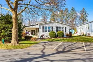 2 Hickory Hills Dr, Bath, PA 18014 - Photo 26