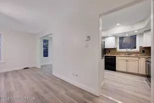 319 Whispering Hills Dr, East Stroudsburg, PA 18301 - Photo 28