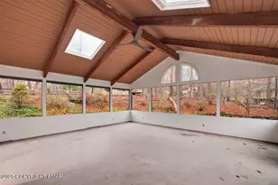 319 Whispering Hills Dr, East Stroudsburg, PA 18301 - Photo 4