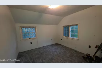  202 Moon Lit Trail, Pocono Pines, PA 18350 - Photo 12