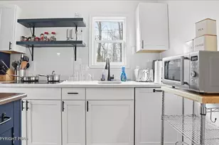 9781 Auburn Dr, Tobyhanna, PA 18466 - Photo 16