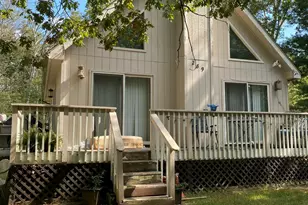 6119 Decker Rd, Bushkill, PA 18324 - Photo 2