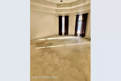  371 Joanne Court, Bartonsville, PA 18321 - Photo 6