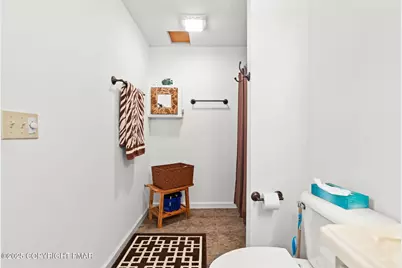  614 Wynonah Drive, Auburn, PA 17922 - Photo 52