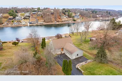  614 Wynonah Drive, Auburn, PA 17922 - Photo 2