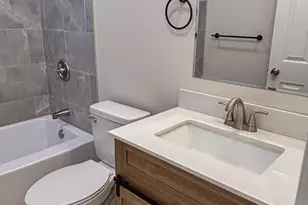 515 Hummingbird Ct, Bushkill, PA 18324 - Photo 10